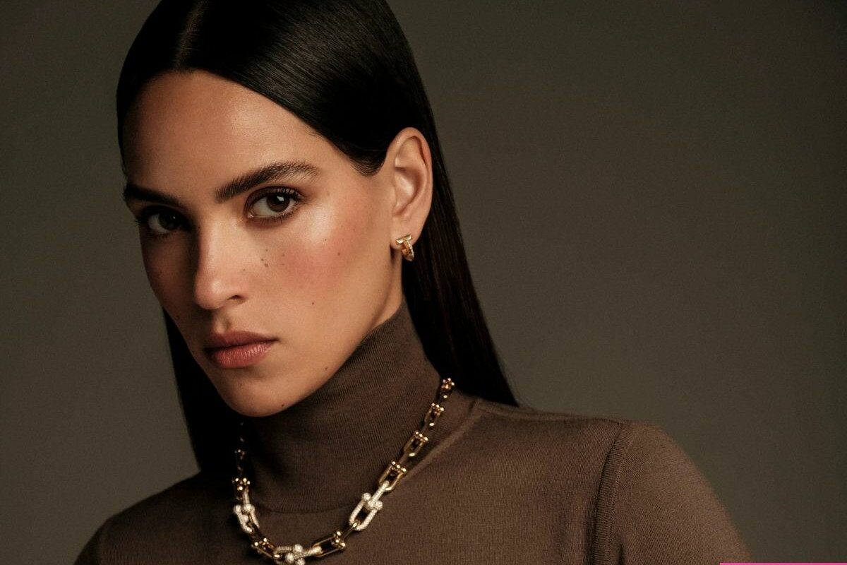 adria-arjona gallery photo #160