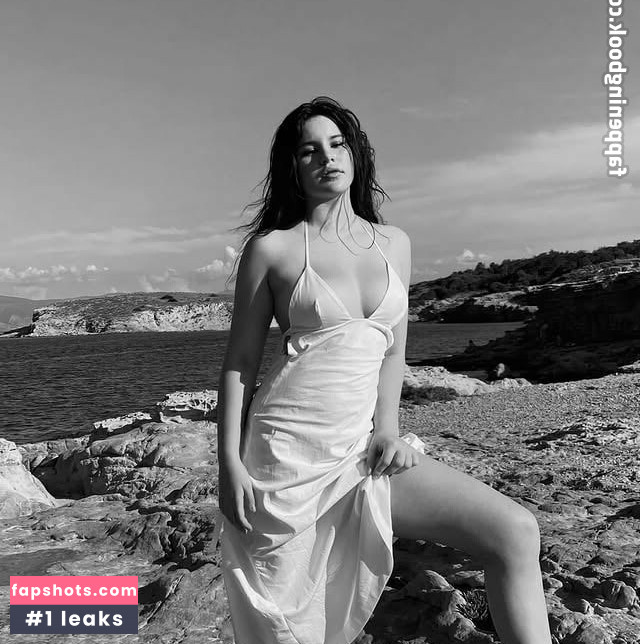 Adrialoo gallery photo #6