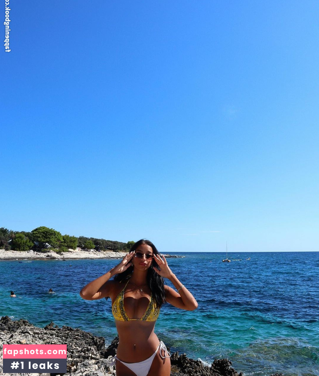 Adriana Kolanovic Nude Leaks OnlyFans Photos #4 - LeakJerk