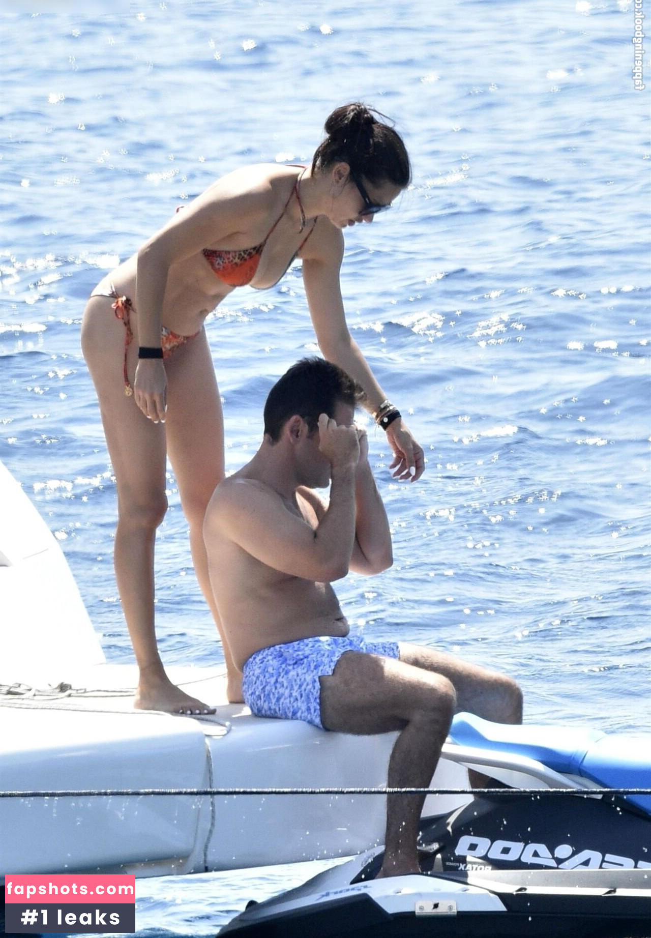 Adriana Lima gallery photo #23