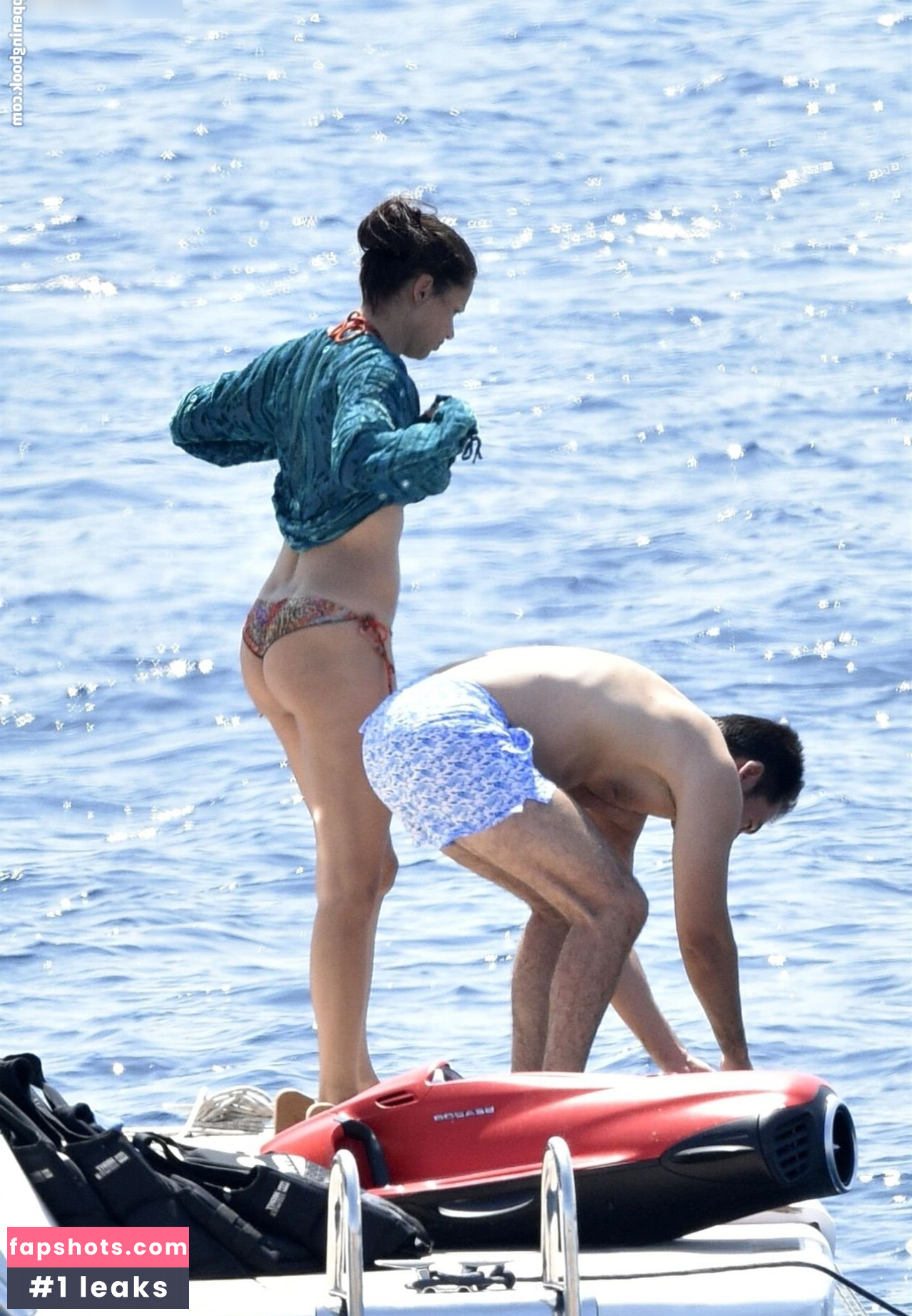 Adriana Lima gallery photo #28