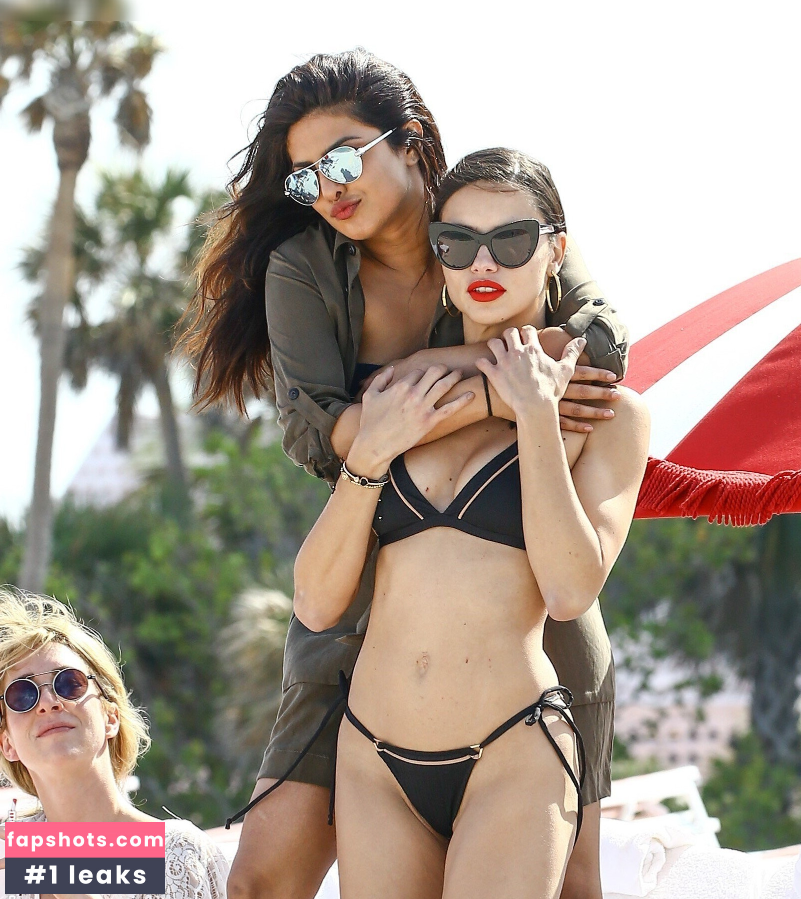 Adriana Lima gallery photo #49