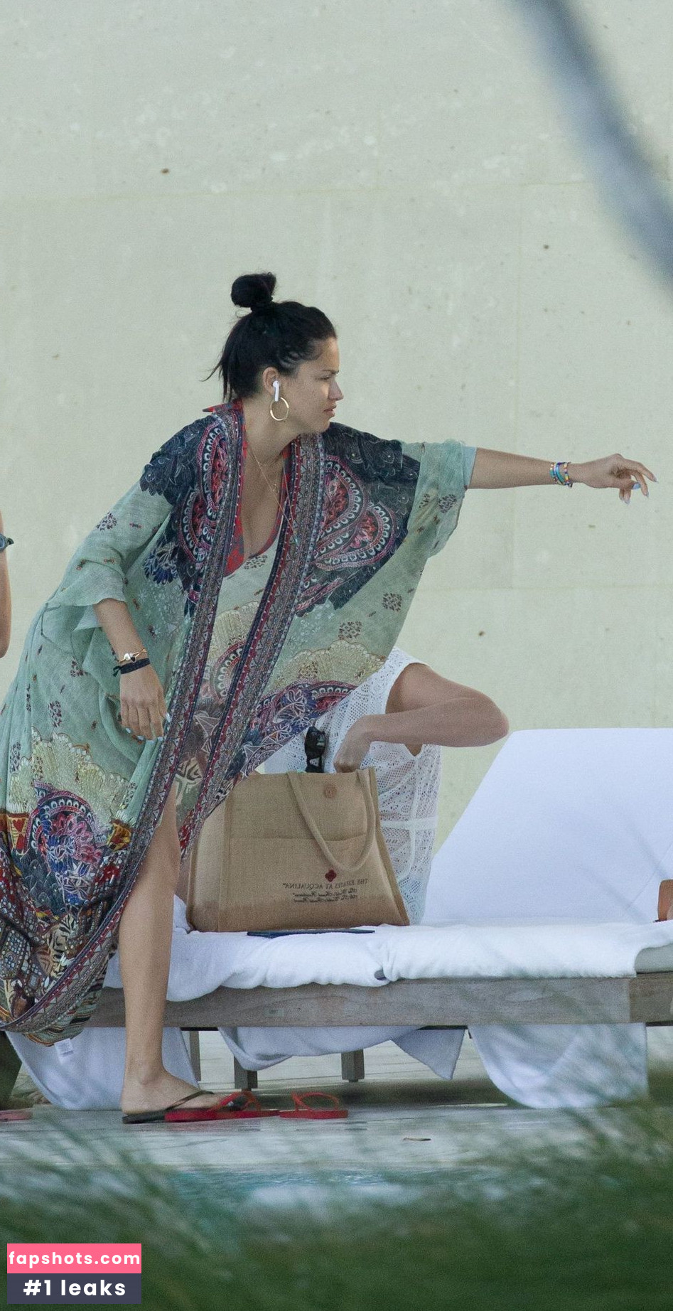 Adriana Lima gallery photo #510