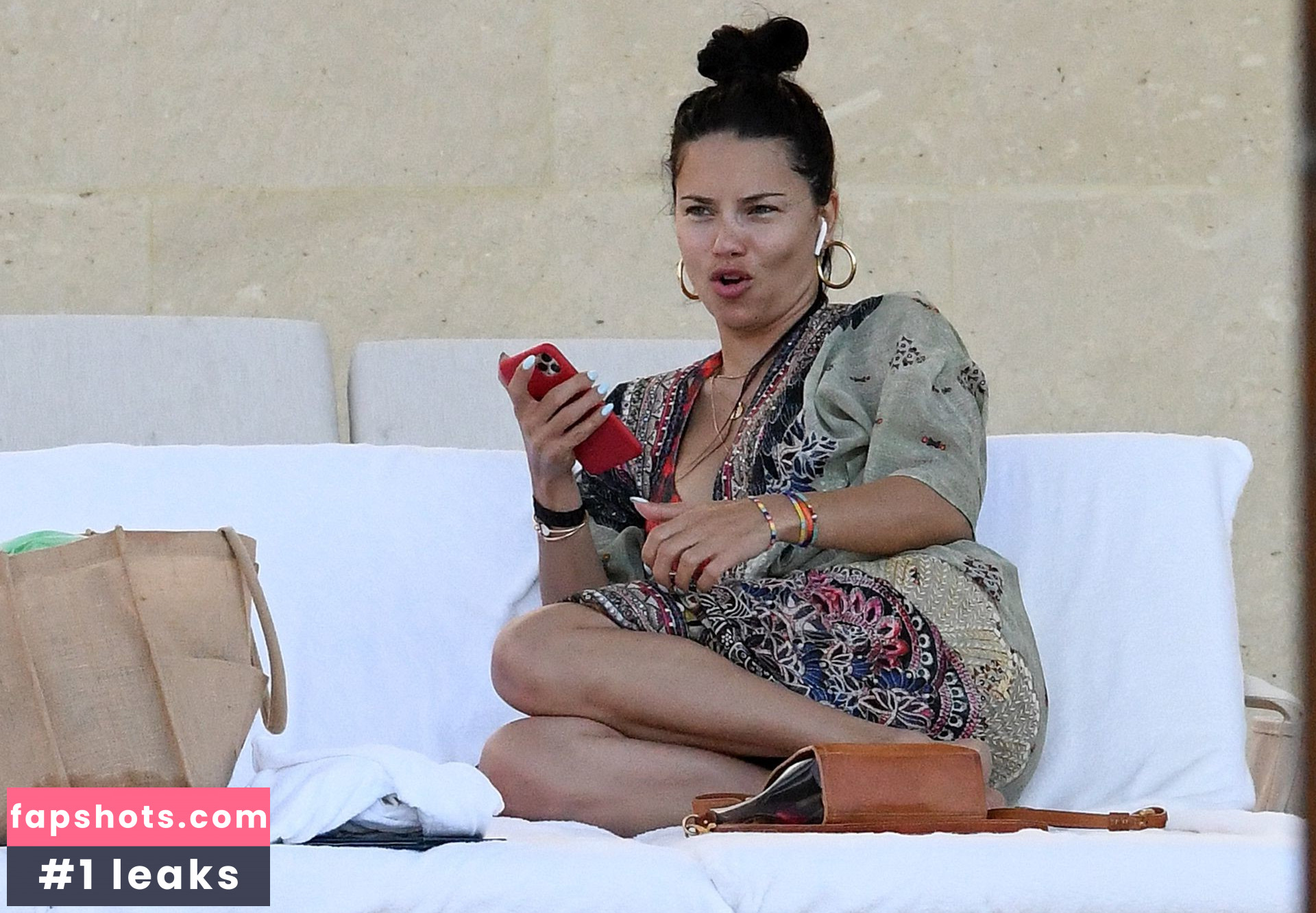 Adriana Lima gallery photo #528