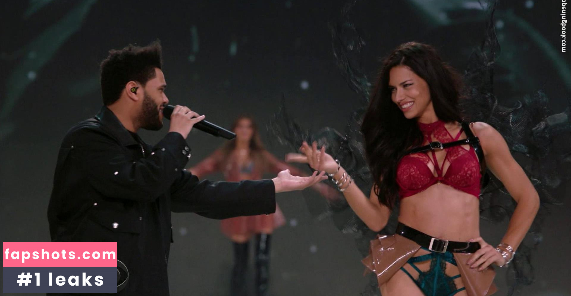 Adriana Lima gallery photo #660