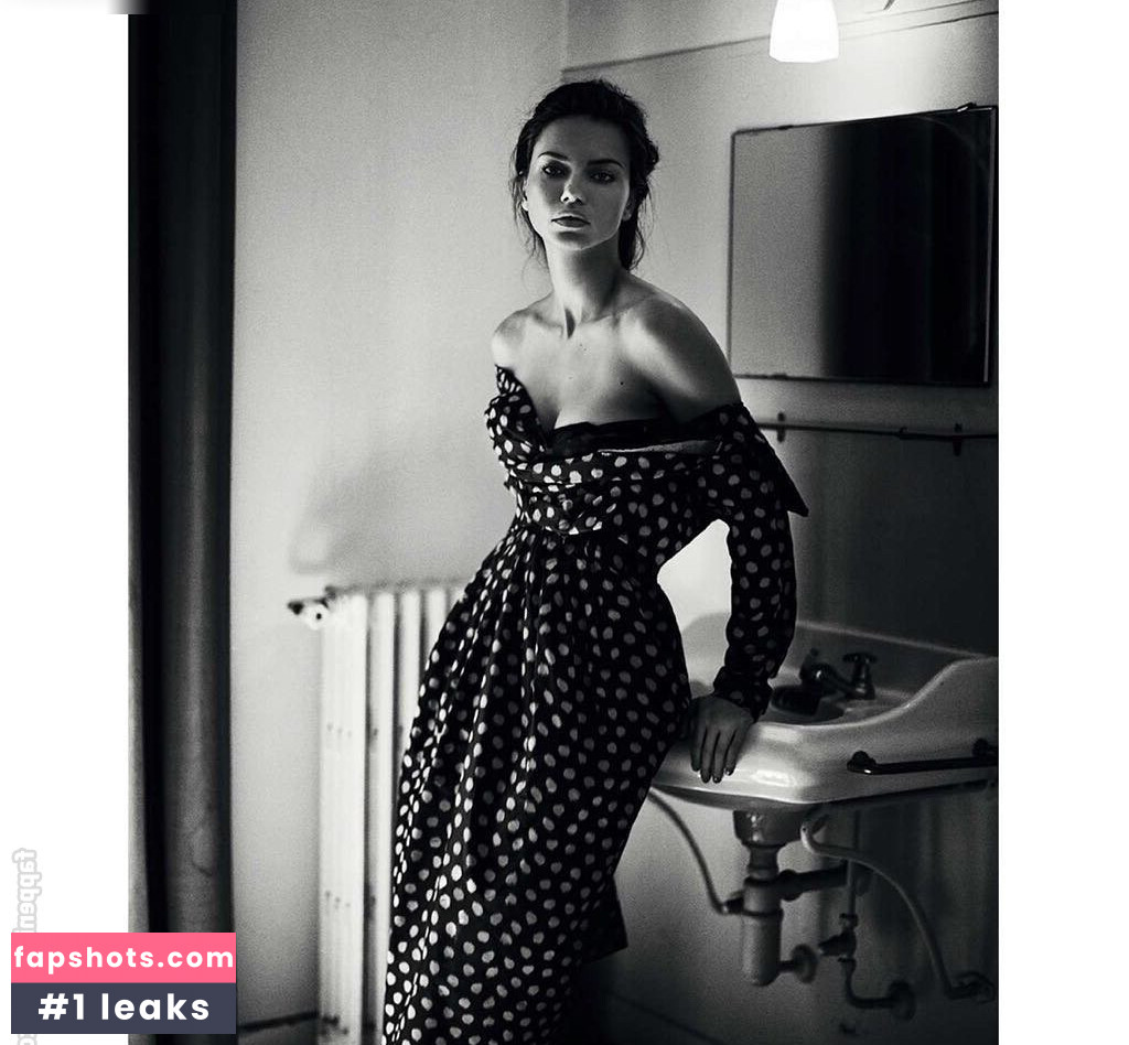 Adriana Lima gallery photo #67