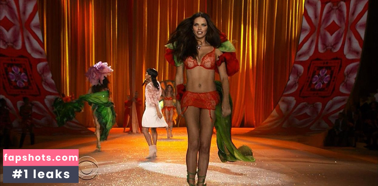 Adriana Lima gallery photo #673