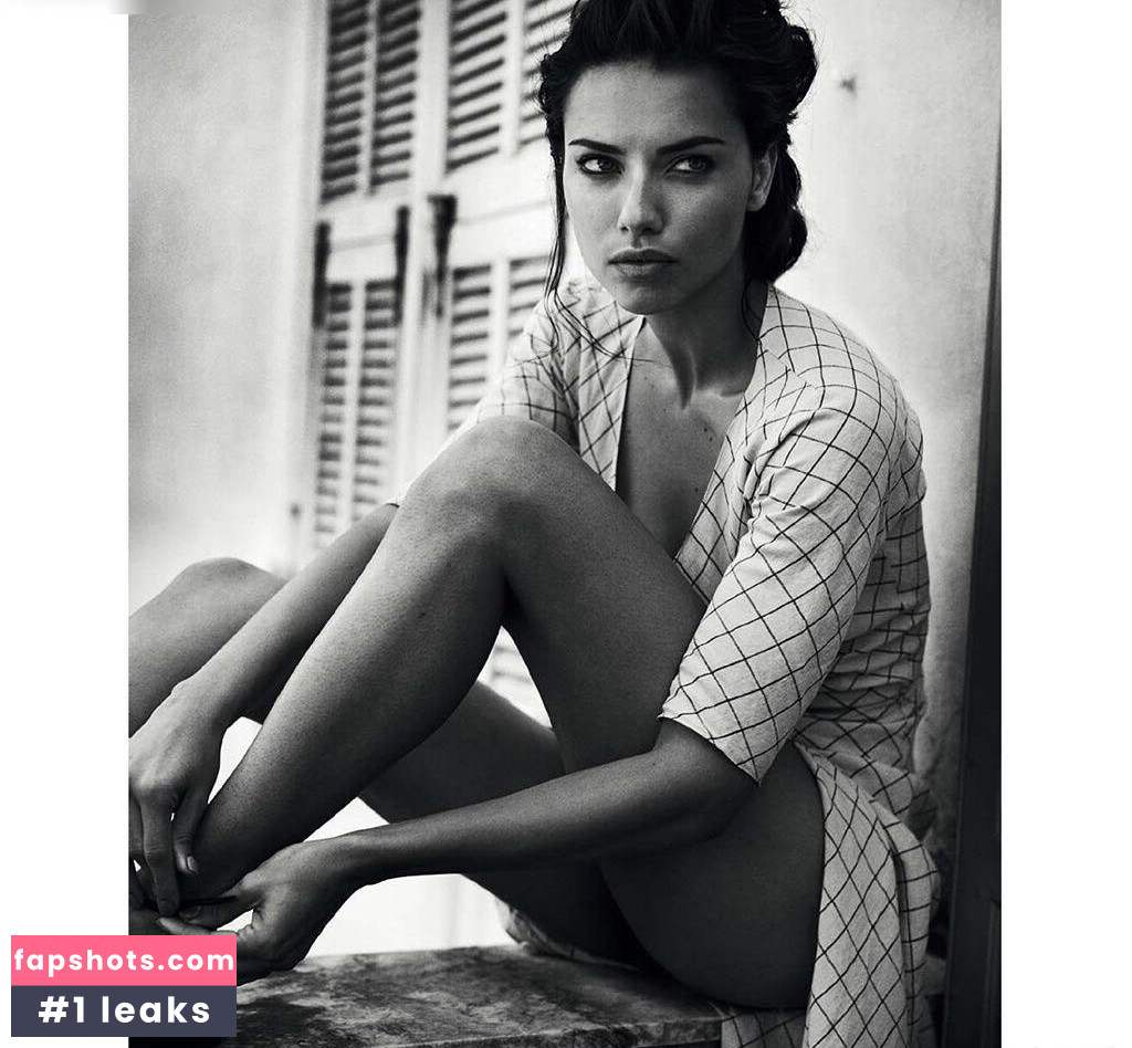 Adriana Lima gallery photo #69