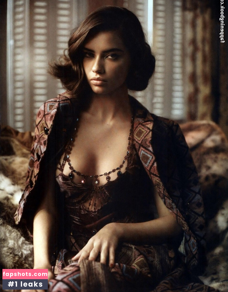 Adriana Lima gallery photo #704
