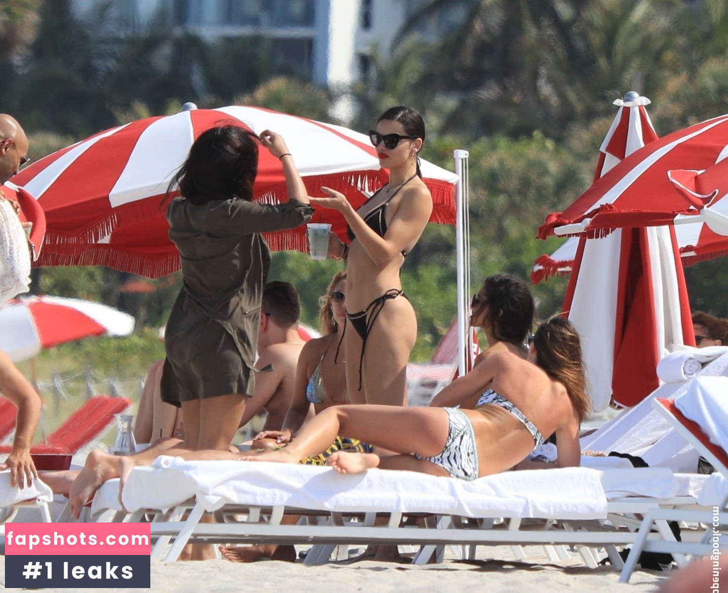 Adriana Lima gallery photo #789