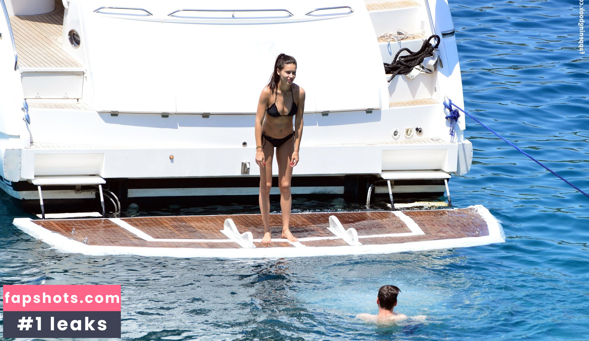 Adriana Lima gallery photo #807