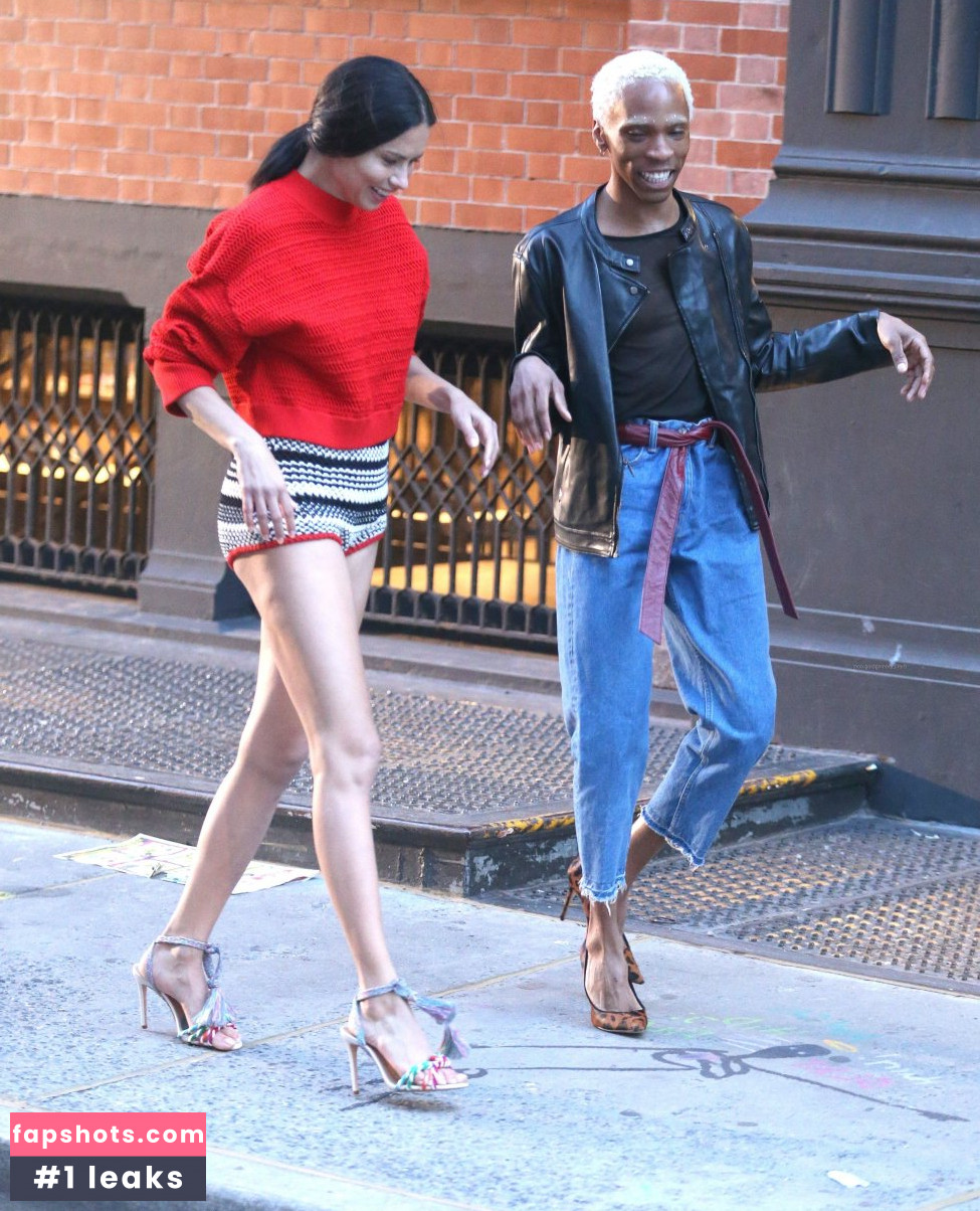 Adriana Lima gallery photo #837