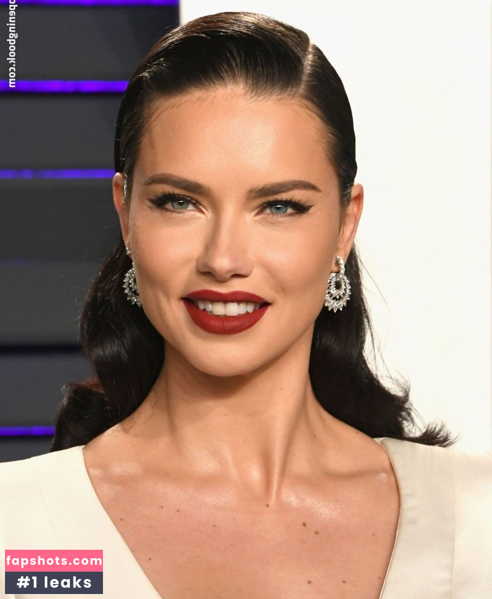 Adriana Lima gallery photo #857