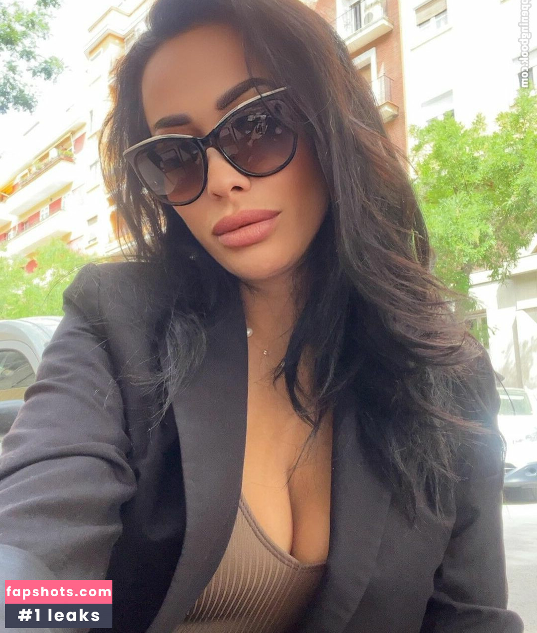 Adriana Meran gallery photo #10