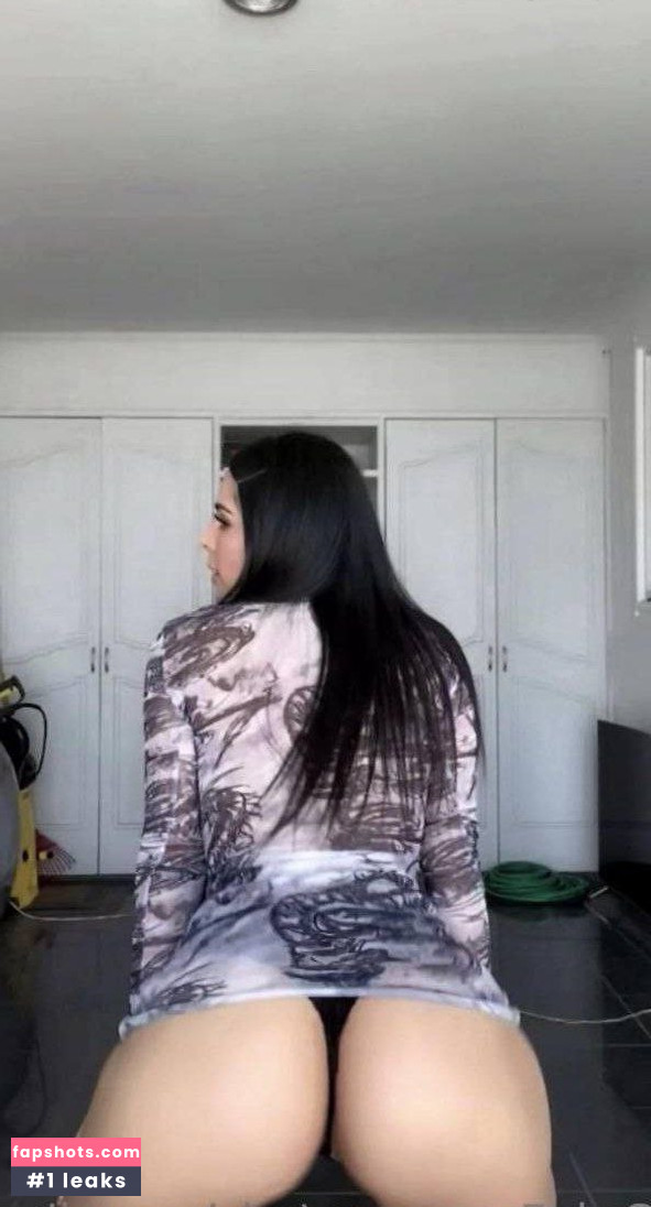 Adriana Olivarez gallery photo #62