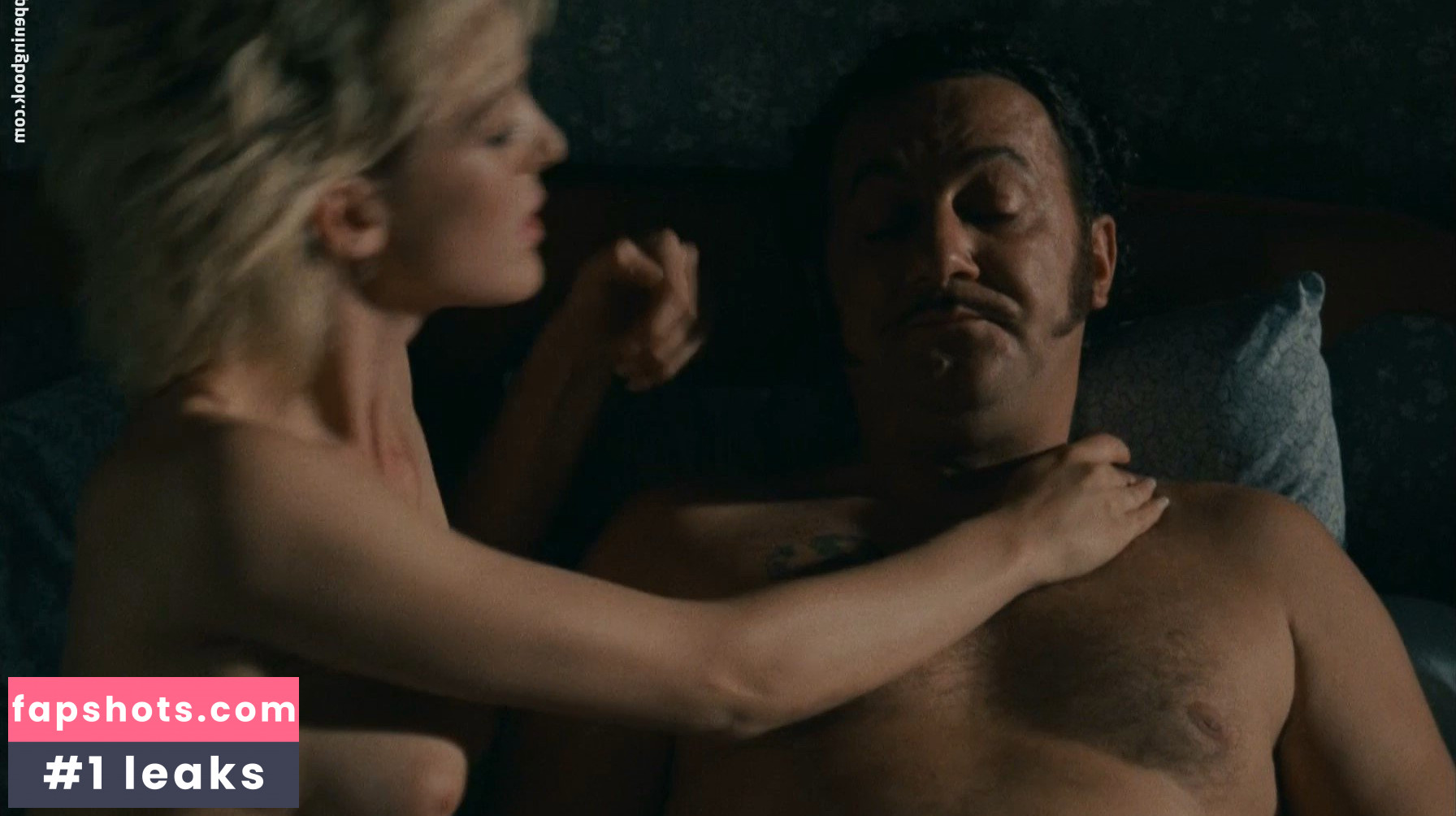 Adriana Ugarte gallery photo #11