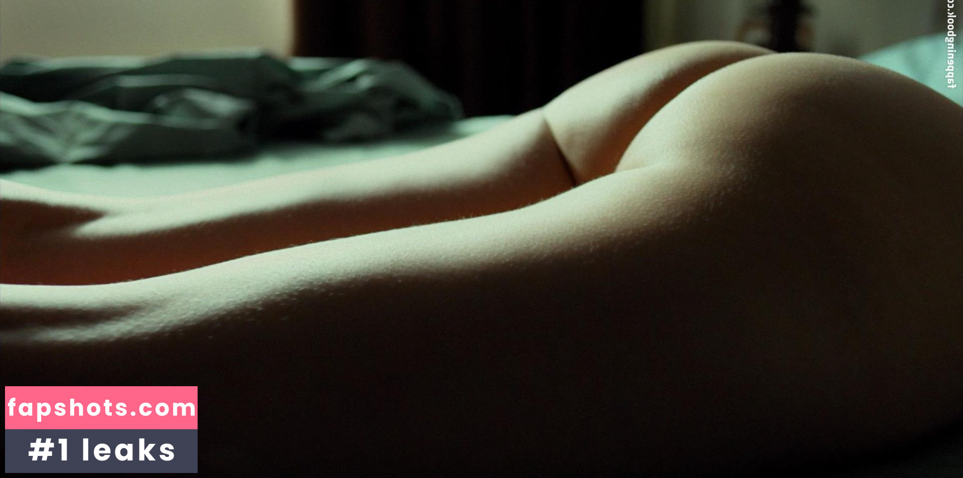 Adriana Ugarte gallery photo #42