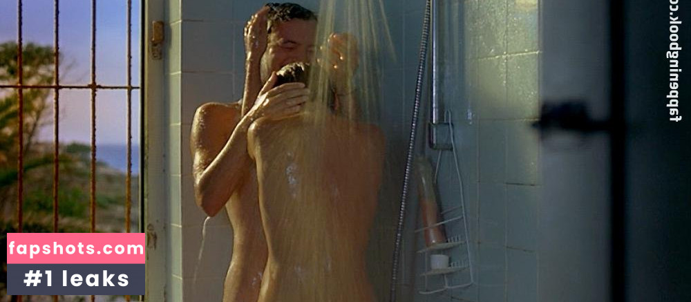 Adriana Ugarte gallery photo #51