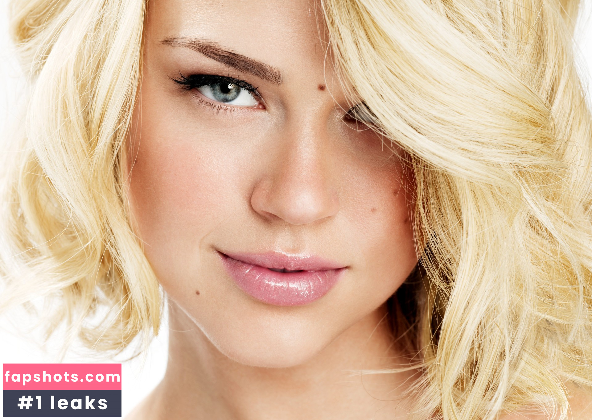 Adrianne Palicki Nude Leaks OnlyFans Photos #36 - LeakJerk