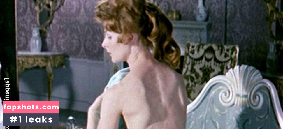 Adrienne Corri Nahé úniky fotek pouze od fanoušků #3 - Fapshots