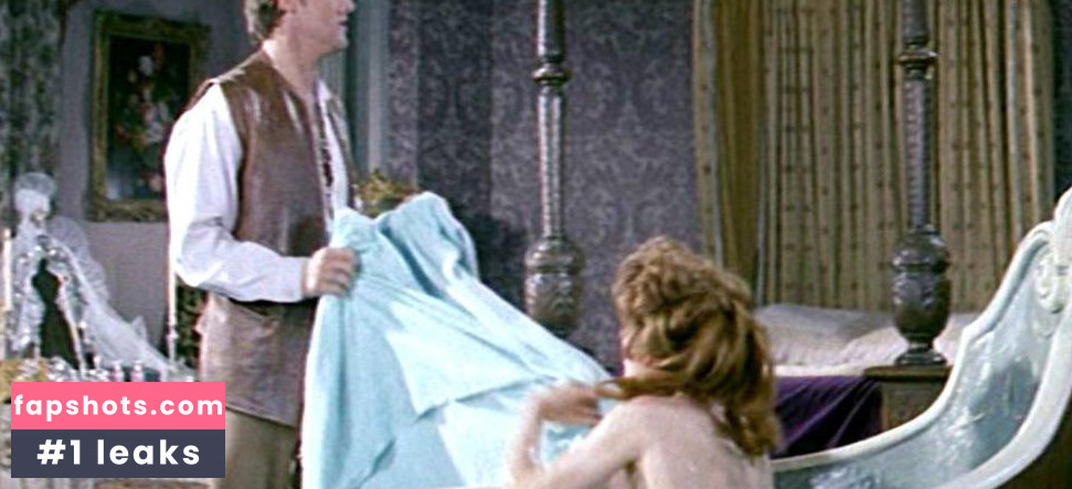 Adrienne Corri Nahé úniky fotek pouze od fanoušků #4 - Fapshots