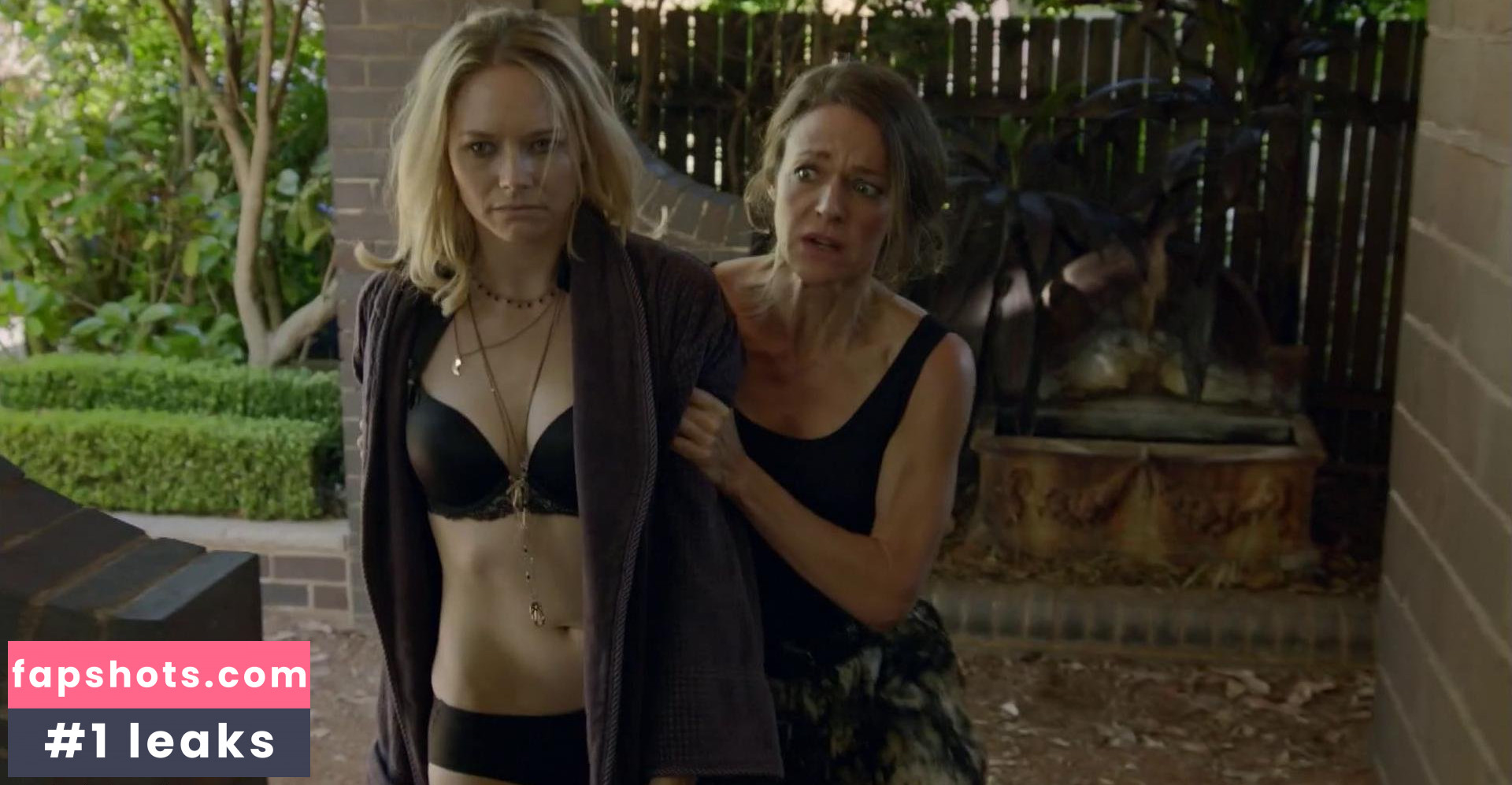 Adrienne Pickering Nude Leaks OnlyFans Photos #9 - Fapshots