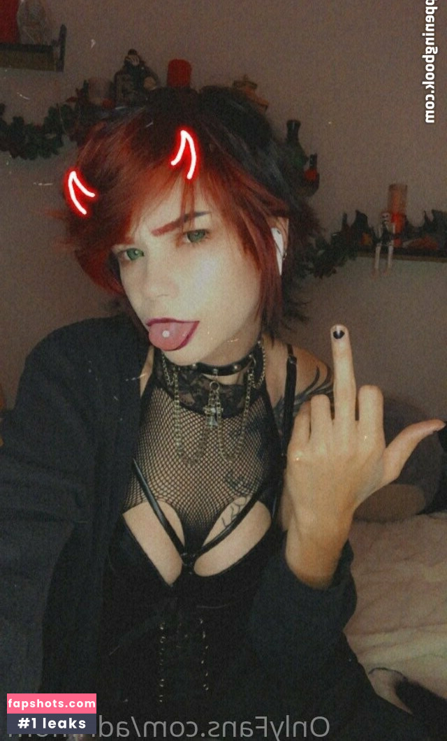 adrimom nude babe gallery