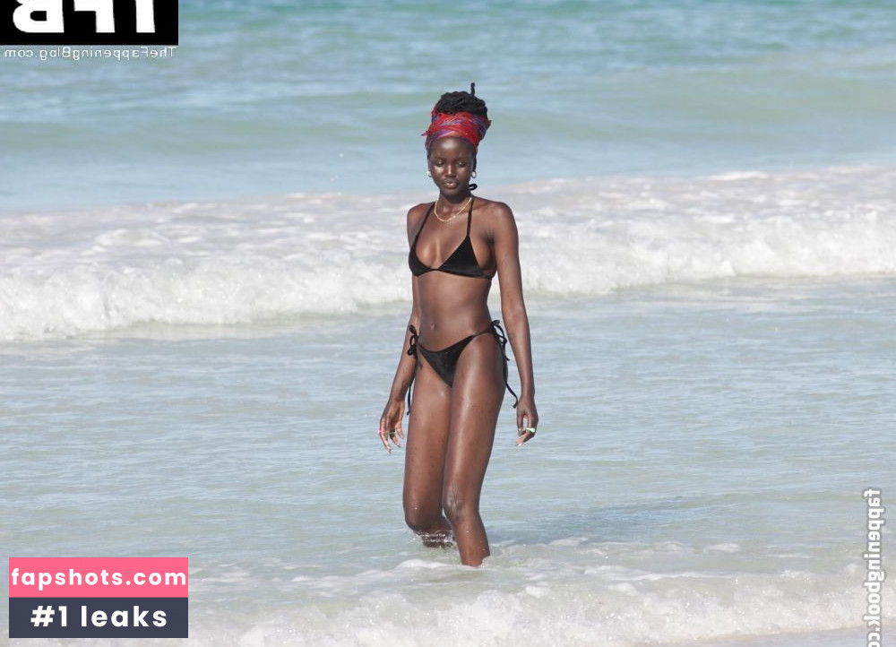 Adut Akech Nahé úniky fotek pouze od fanoušků #105 - Fapshots