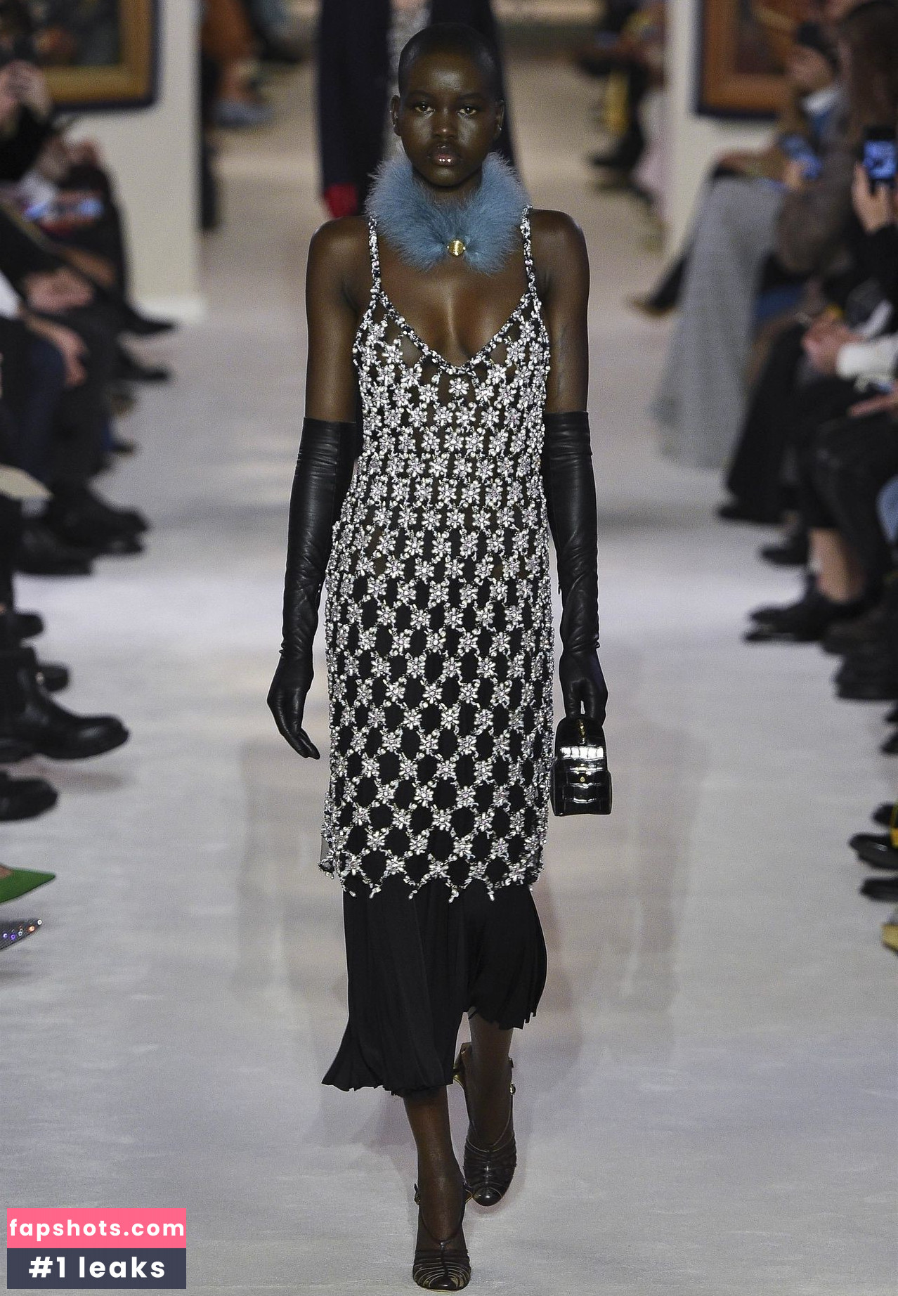 Adut Akech Nahé úniky fotek pouze od fanoušků #149 - Fapshots