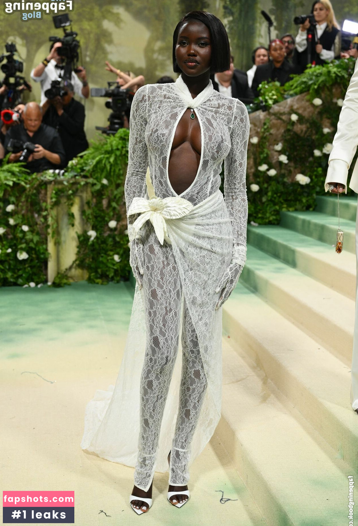 Adut Akech Nahé úniky fotek pouze od fanoušků #21 - Fapshots