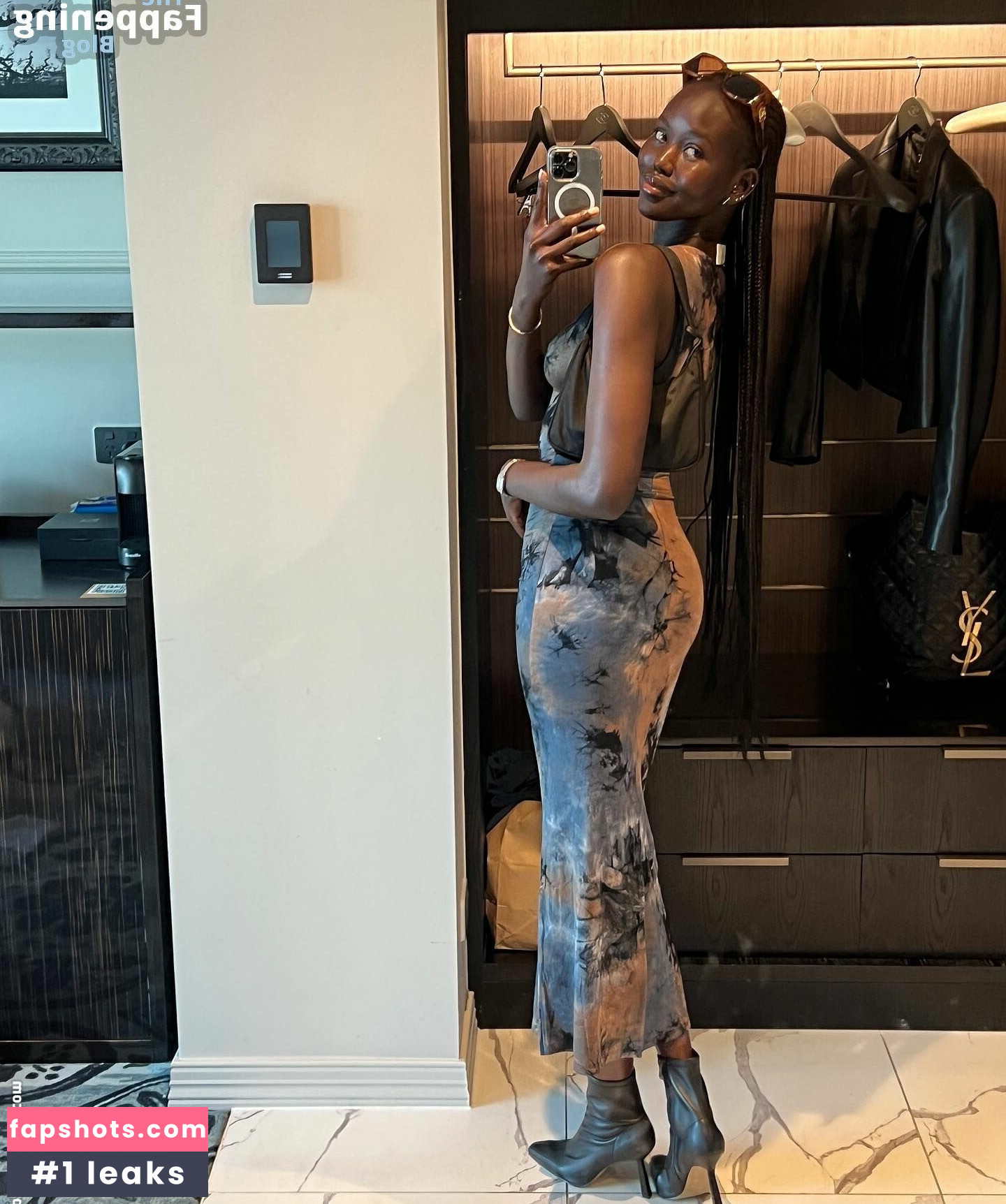 Adut Akech Nahé úniky fotek pouze od fanoušků #45 - Fapshots