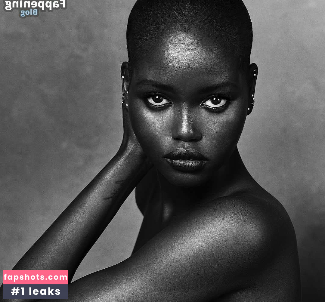 Adut Akech Nahé úniky fotek pouze od fanoušků #62 - Fapshots