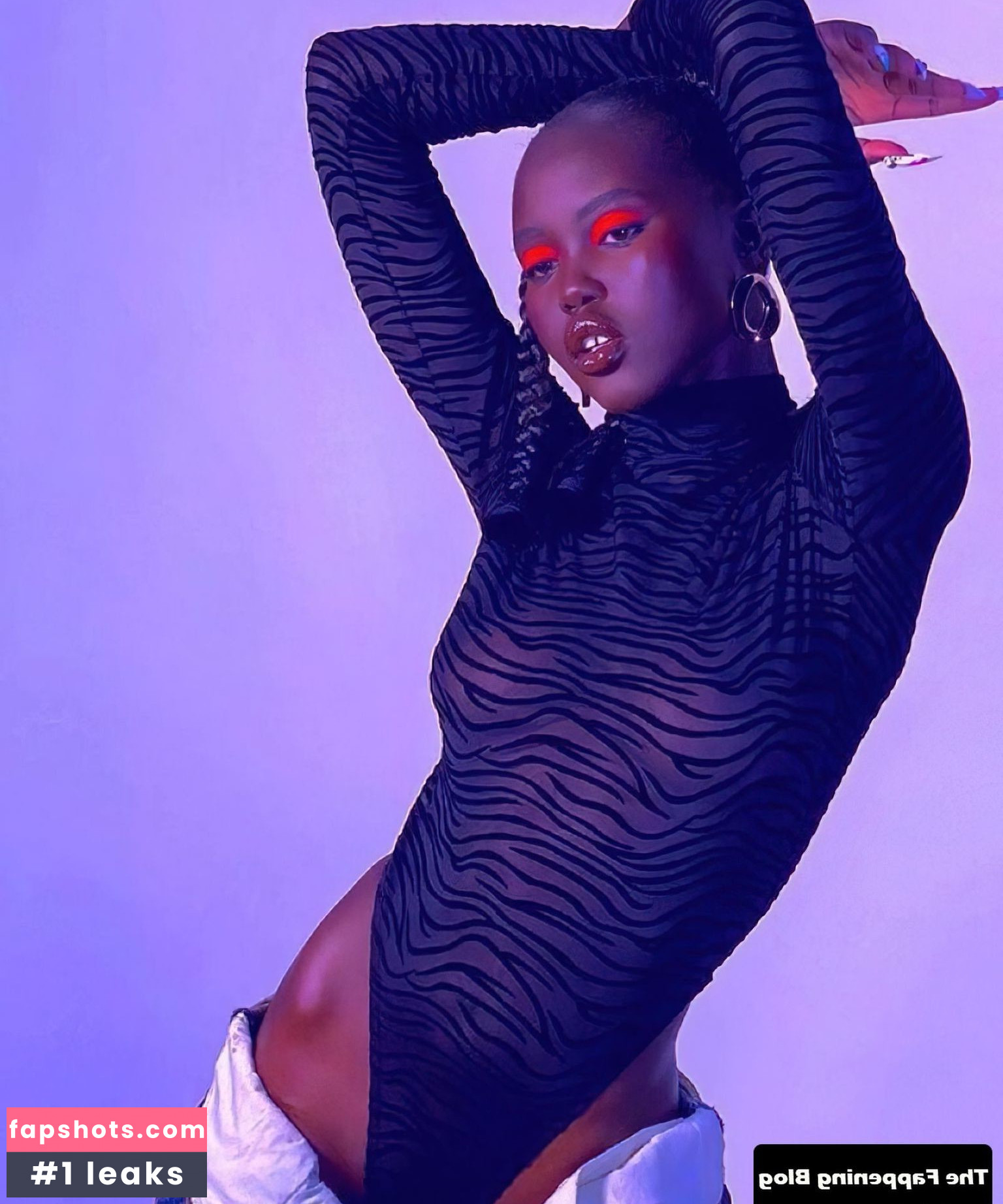 Adut Akech Nahé úniky fotek pouze od fanoušků #88 - Fapshots