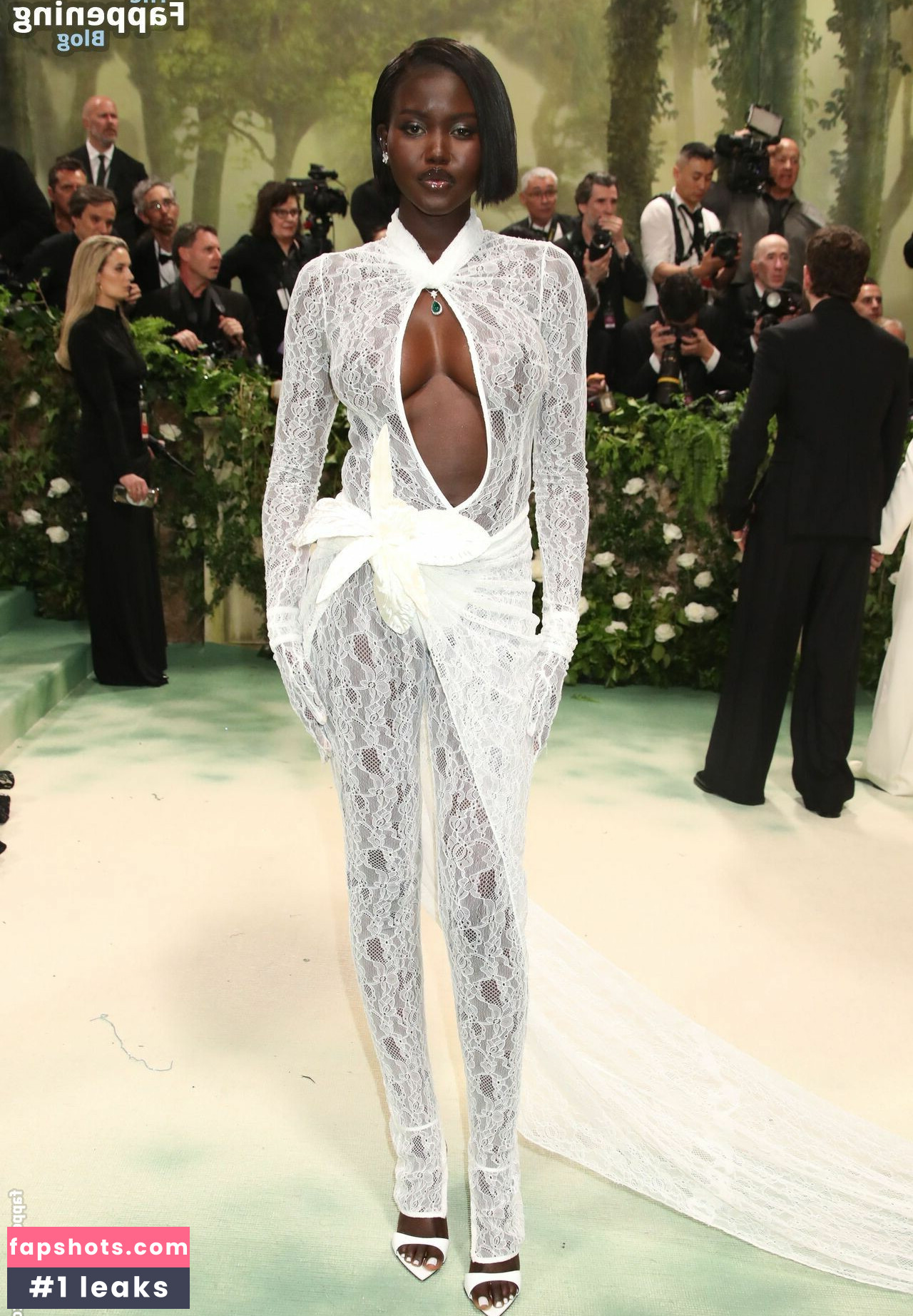 Adut Akech Nahé úniky fotek pouze od fanoušků #10 - Fapshots