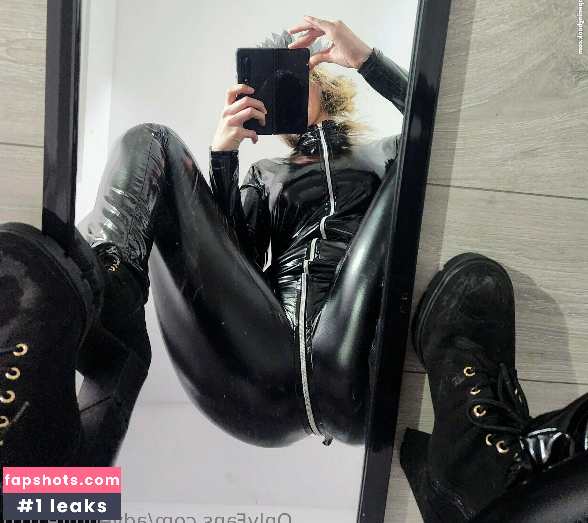 adventure.g1rl Nude Leaks OnlyFans Photos #17 - LeakJerk