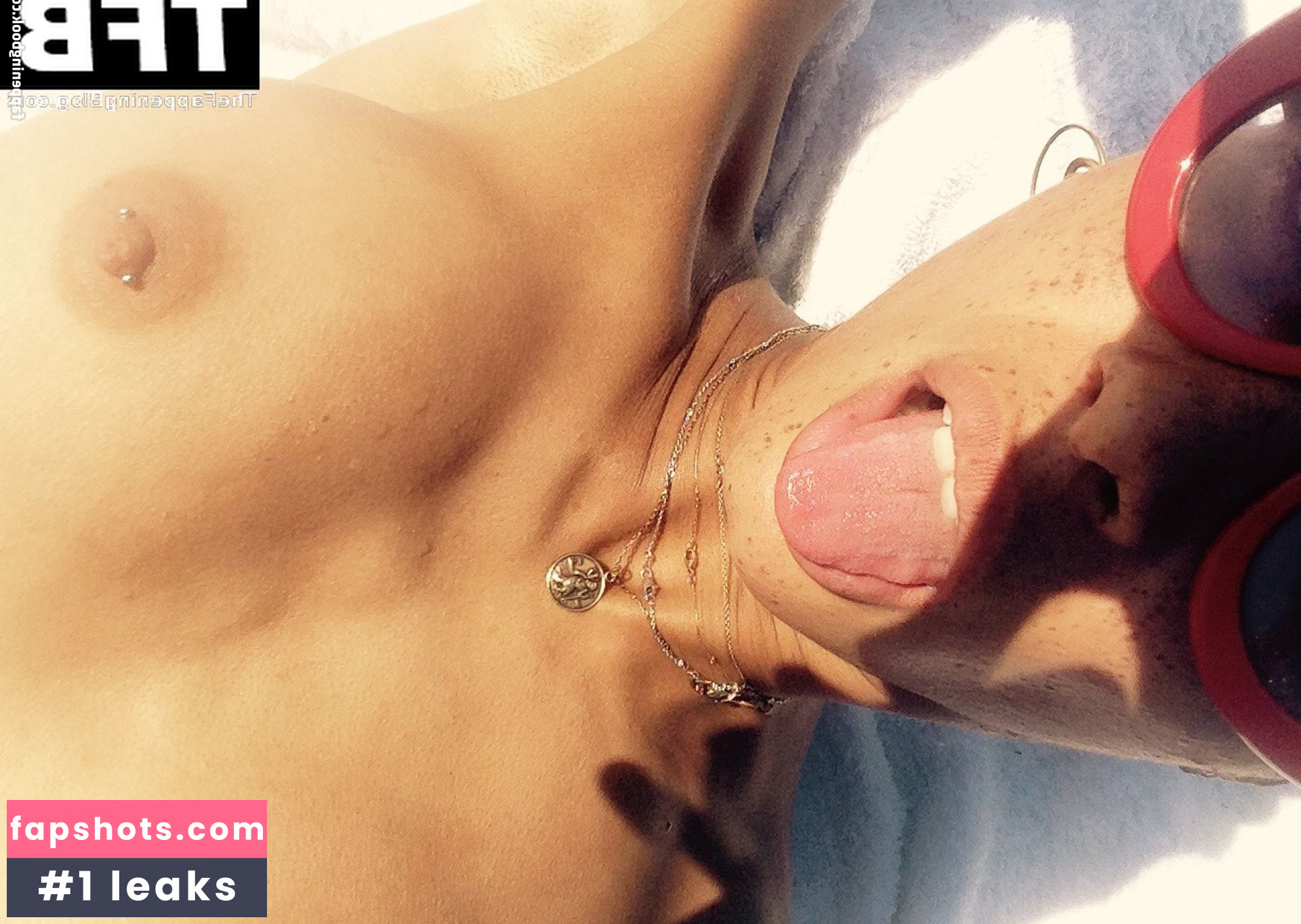 Adwoa Aboah gallery photo #14