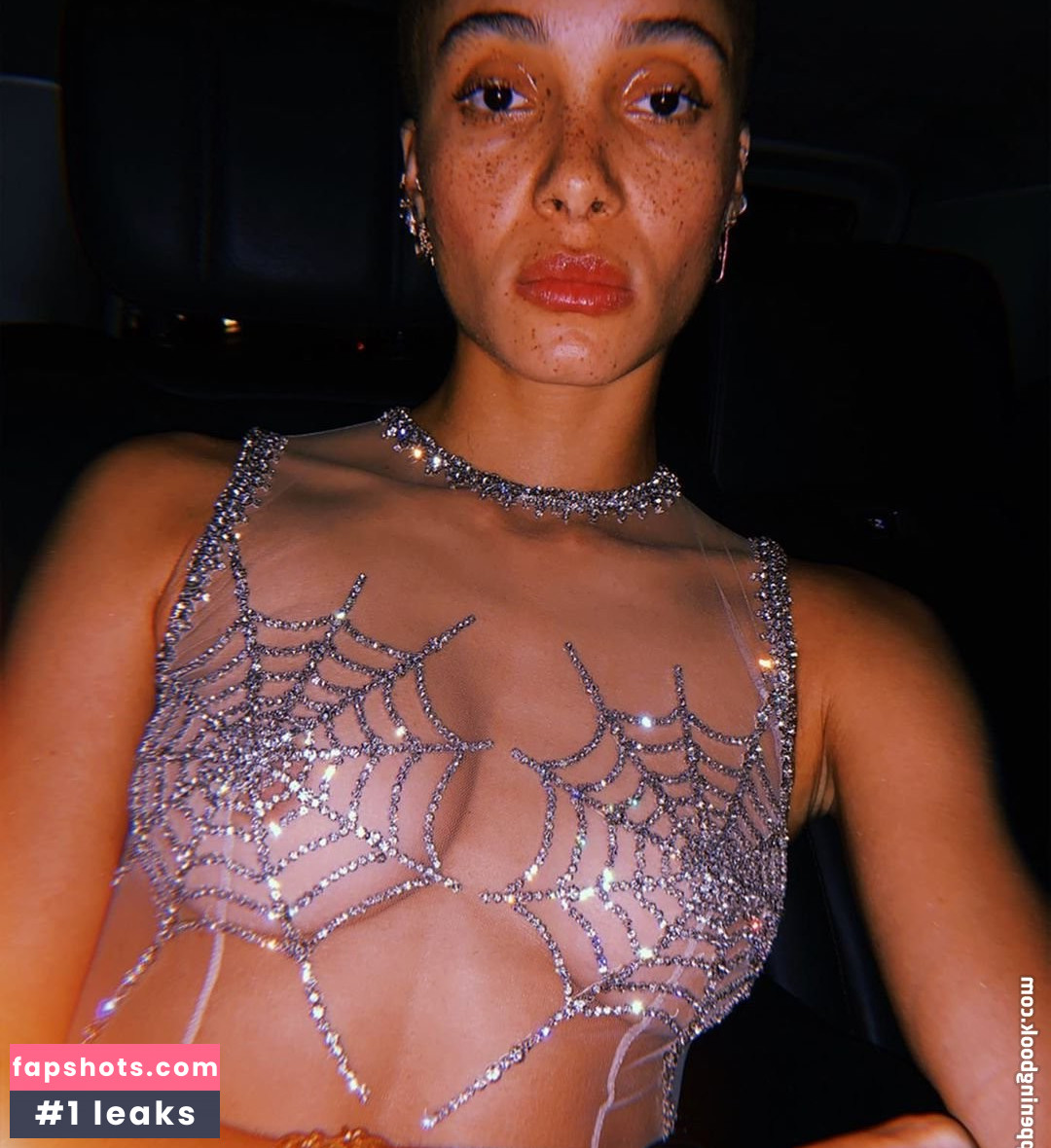 Adwoa Aboah gallery photo #49