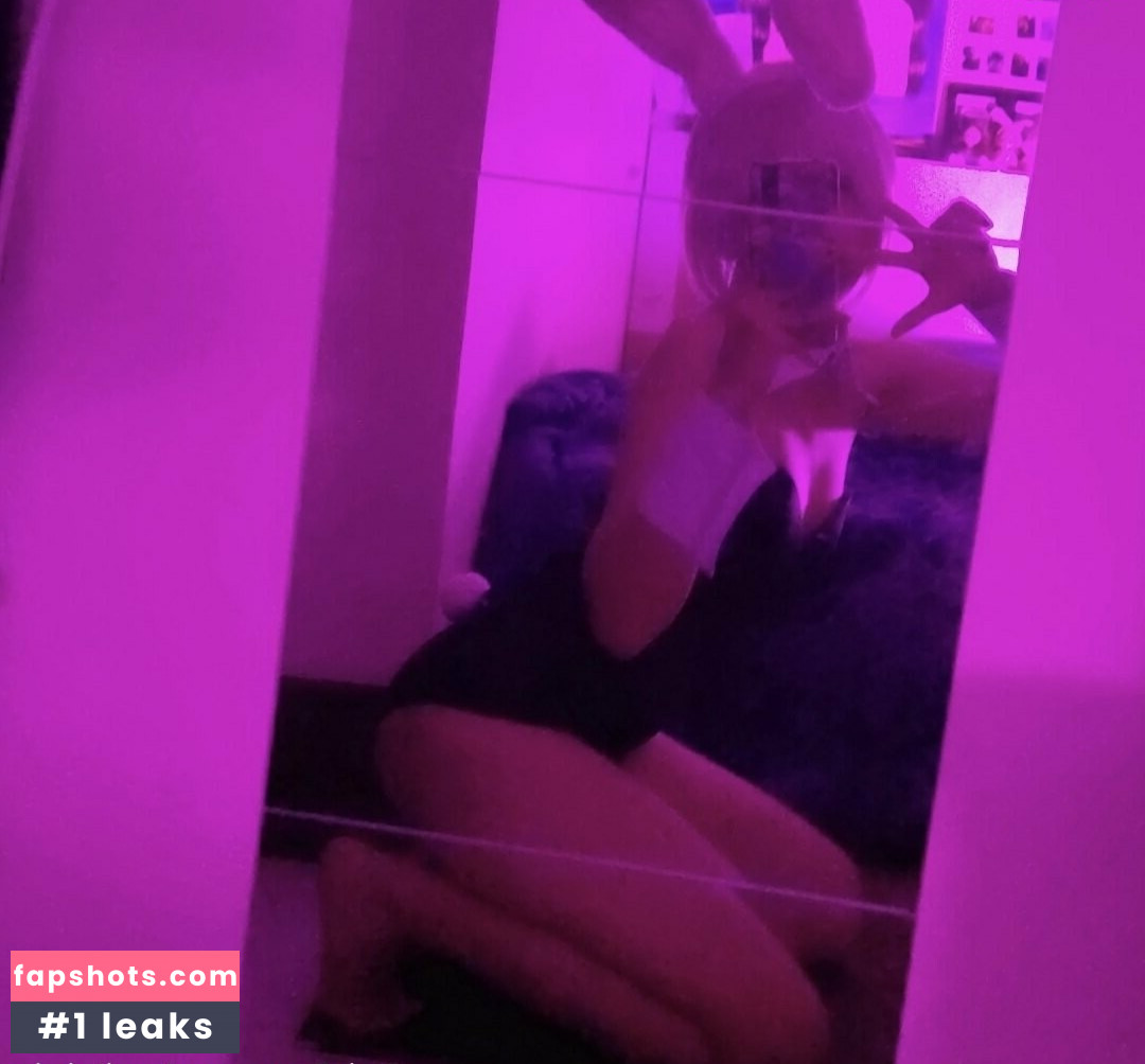 ae_link_ka Nahé úniky fotek pouze od fanoušků #15 - Fapshots