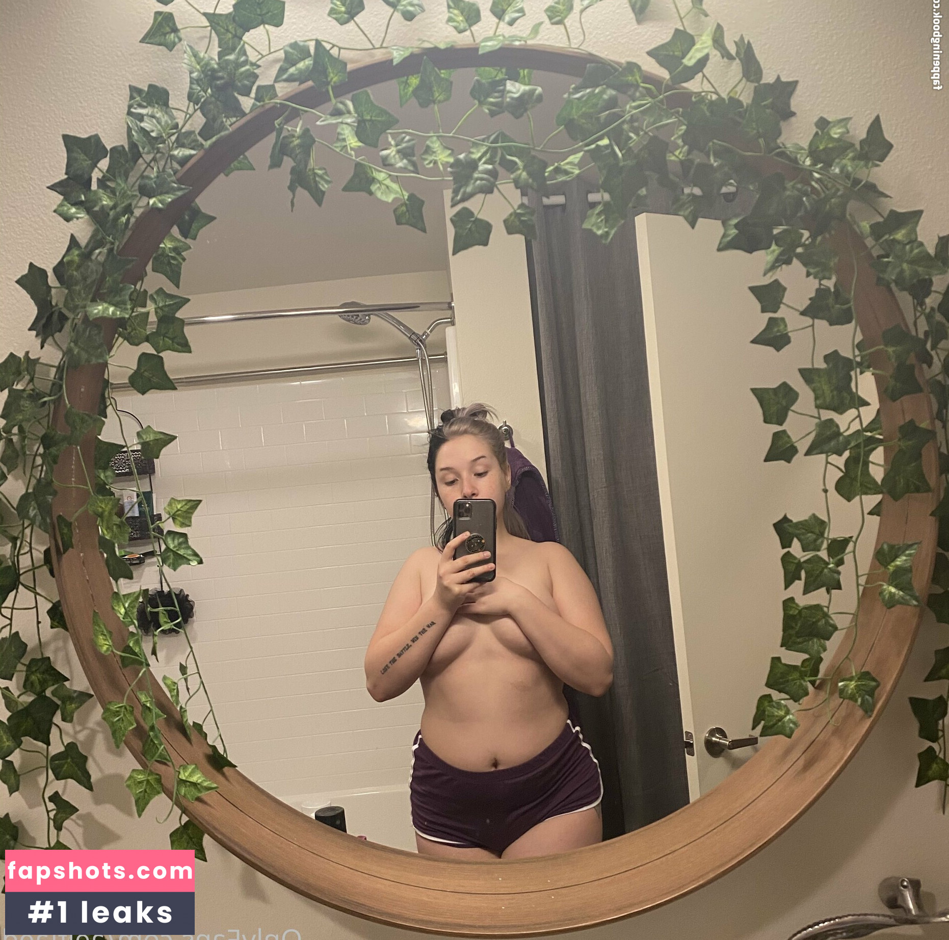 aelflaed Nude Leaks OnlyFans Photos #16 - LeakJerk