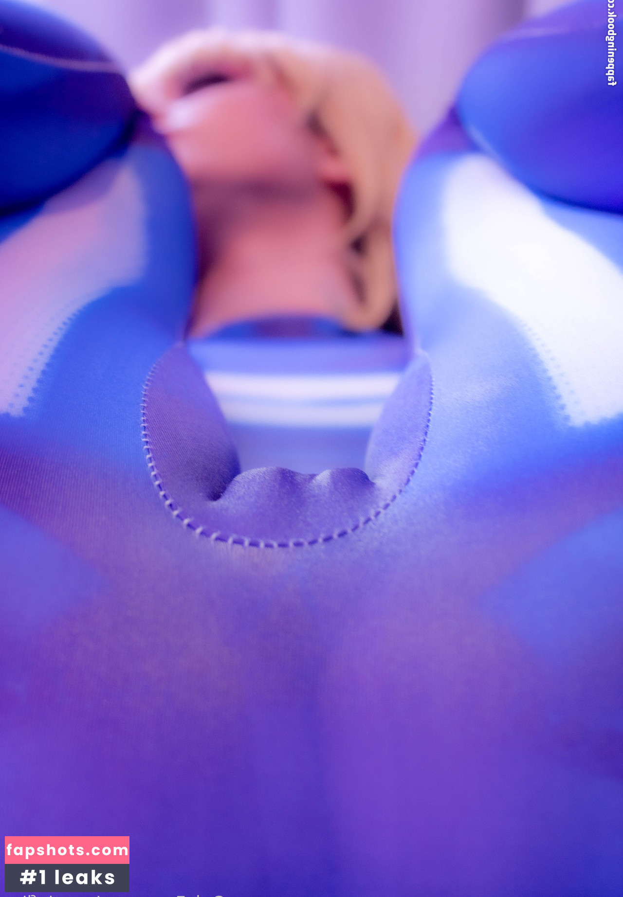 Aery Tiefling gallery photo #976