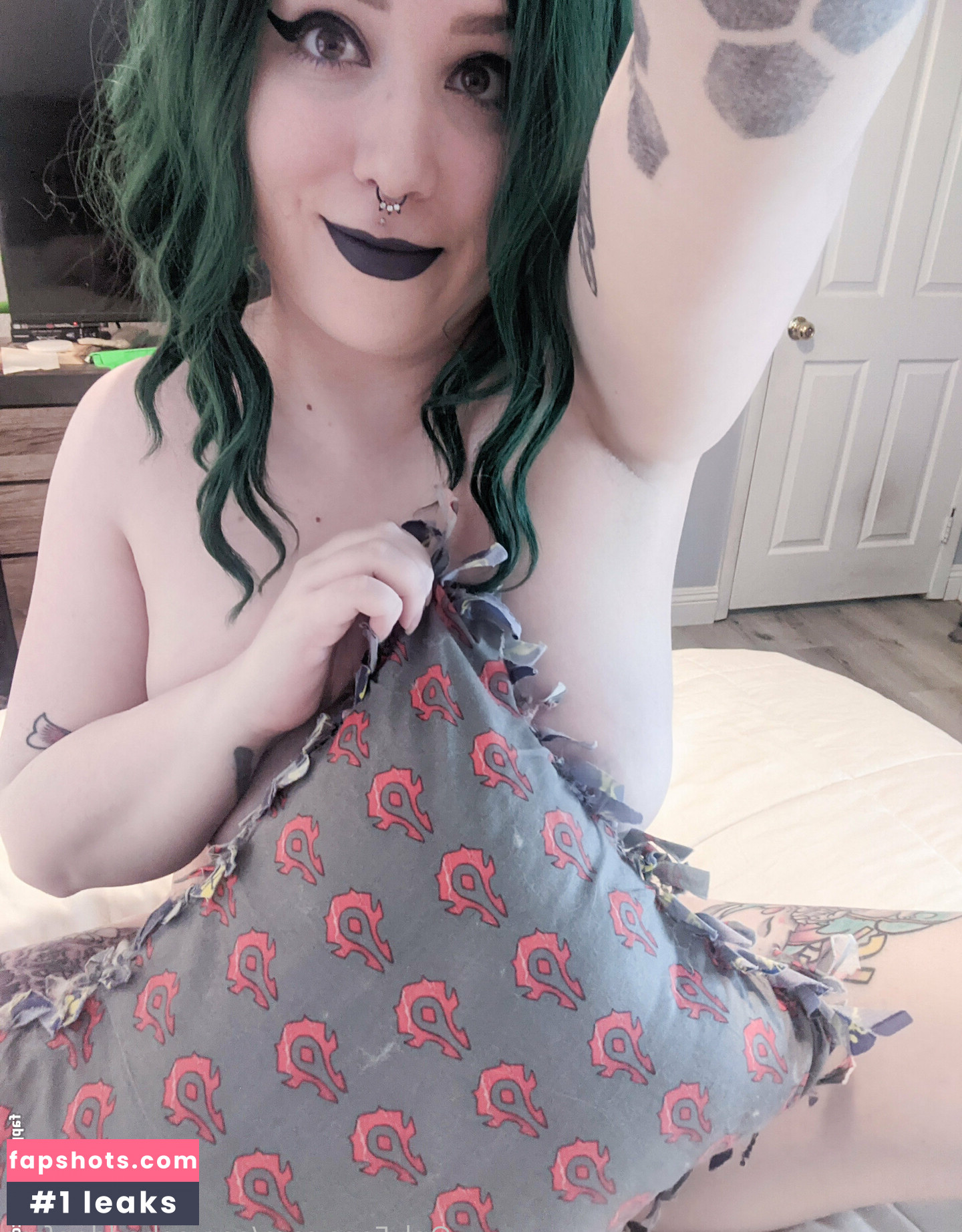 aerynabaddonfree gallery photo #5