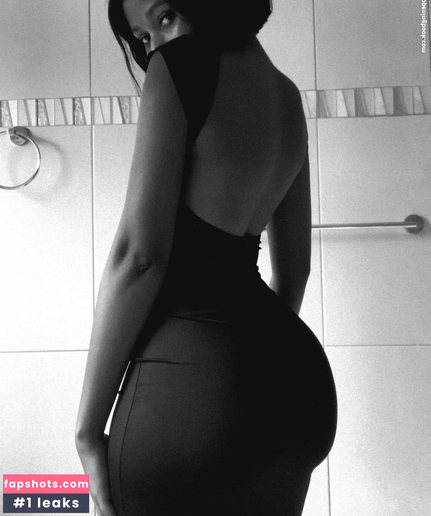 African Booty Meat Nude Leaks OnlyFans Photos #24 - LeakJerk