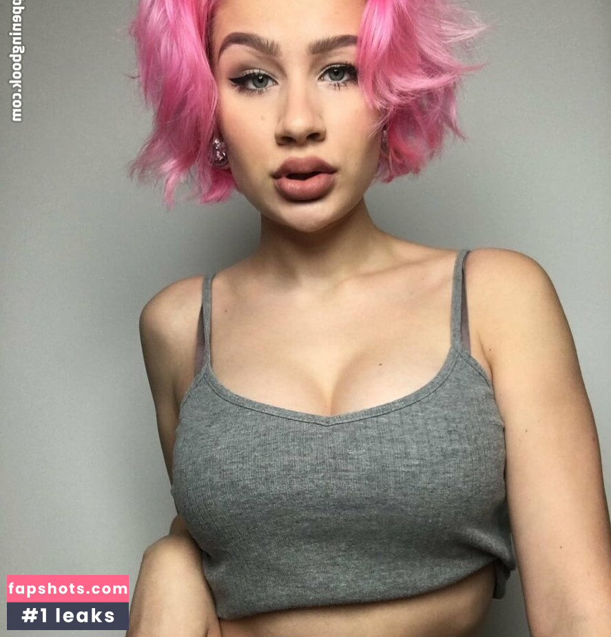 Agata Dziarma gallery photo #11