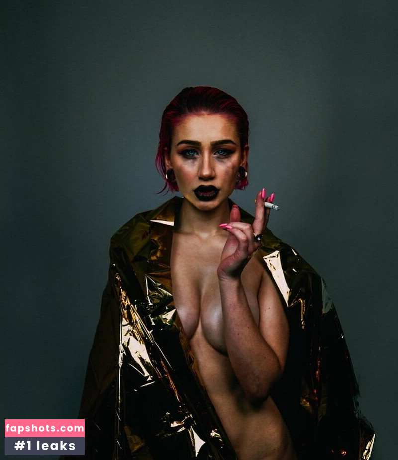 Agata Dziarma gallery photo #18