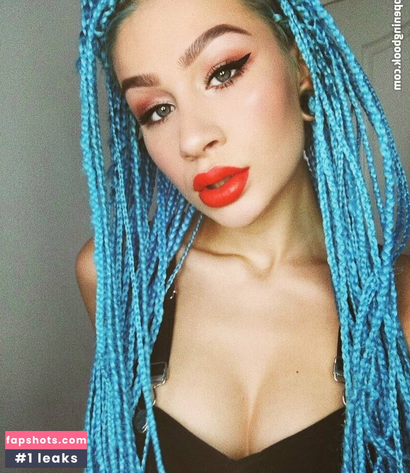 Agata Dziarma nude babe gallery