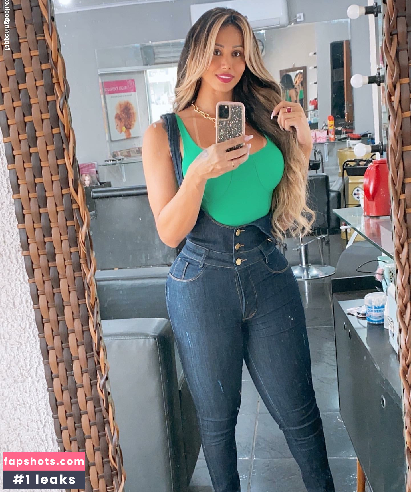 Agatha Ferraz gallery photo #19