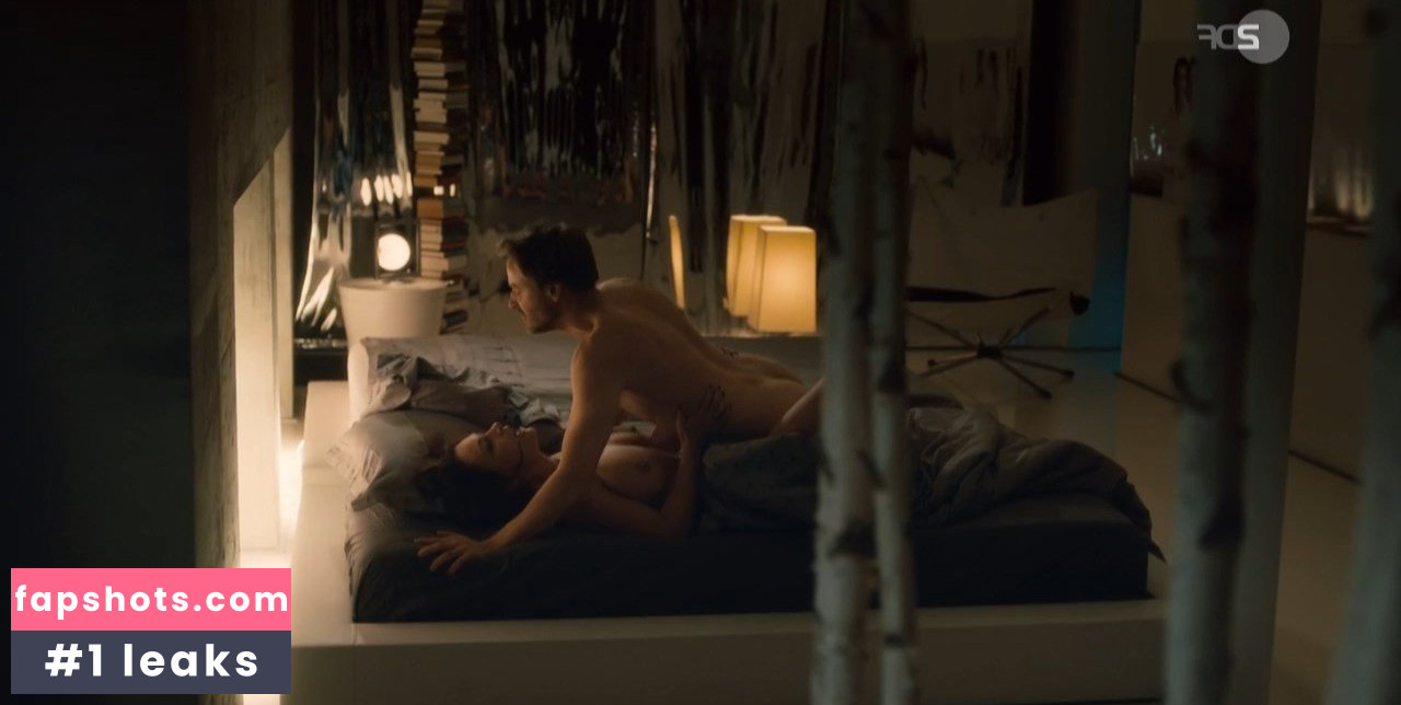 Aglaia Szyszkowitz gallery photo #6