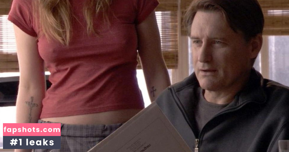 Agnes Bruckner gallery photo #54