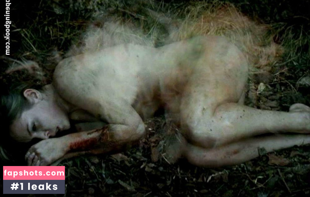 Agnes Bruckner gallery photo #68