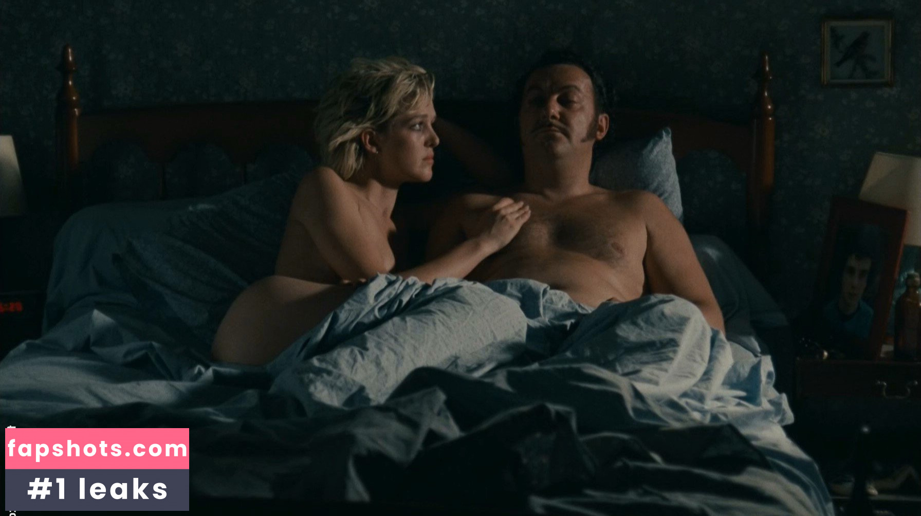 Agnès Soral gallery photo #9